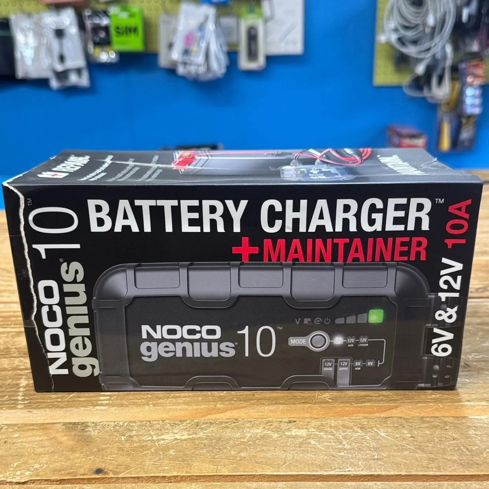 Genius 10 Black Battery Charger and Maintainer